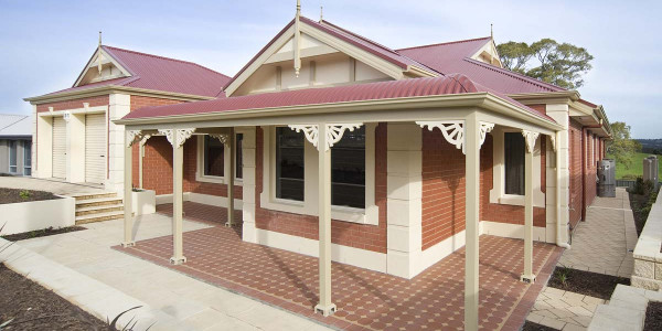 Hamilton side elevation