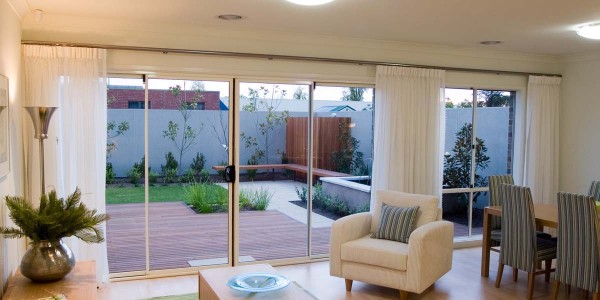 Ashford family meals backyard decking custom villa single storey